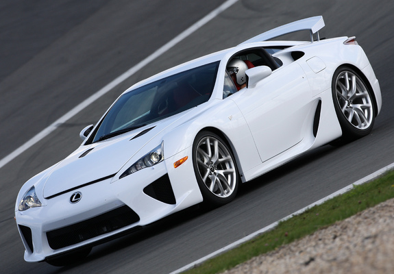 Photos of Lexus LFA Prototype 2009