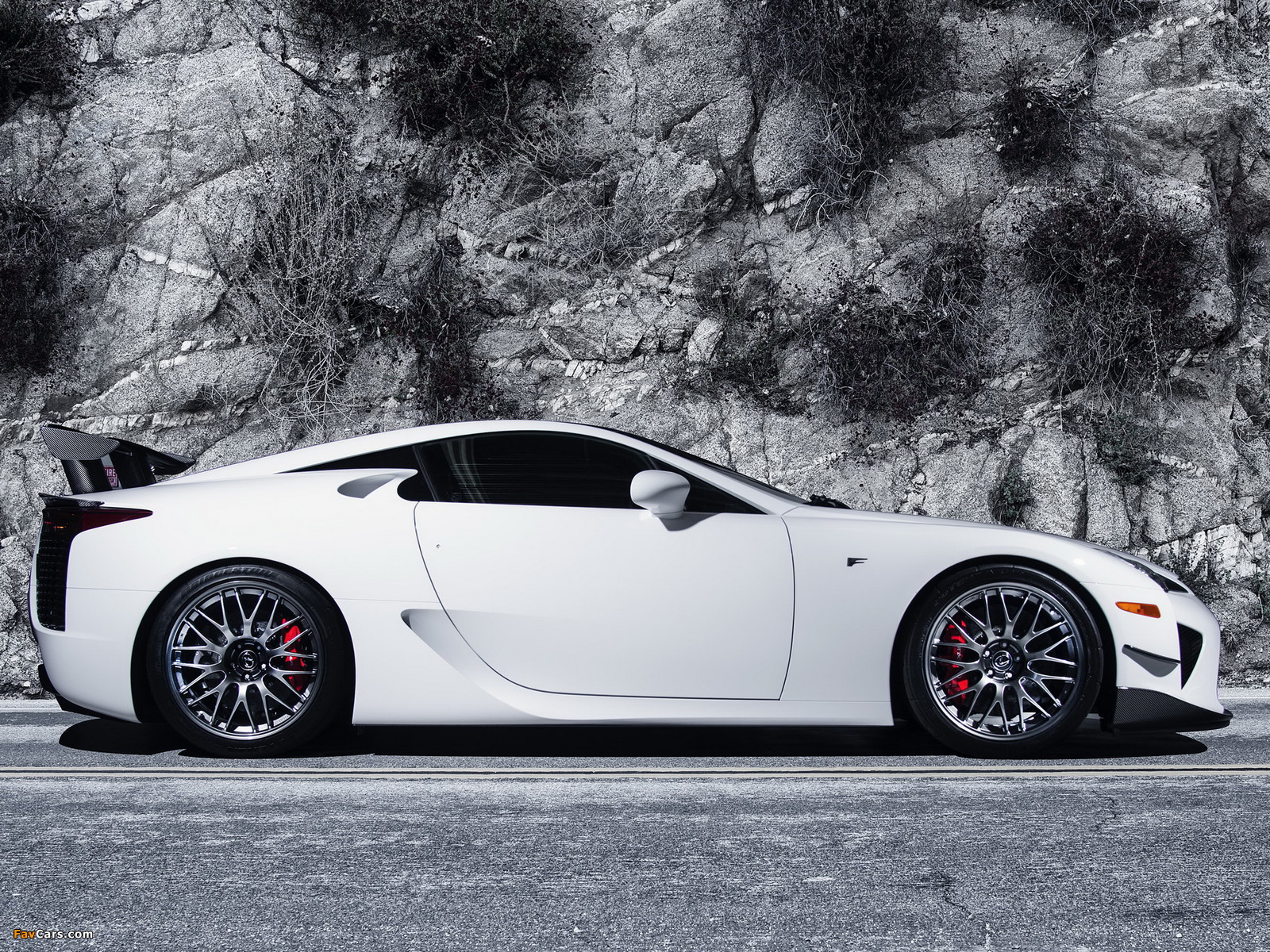 Pictures of Lexus LFA Nürburgring Performance Package US-spec 2010–12 (1600 x 1200)