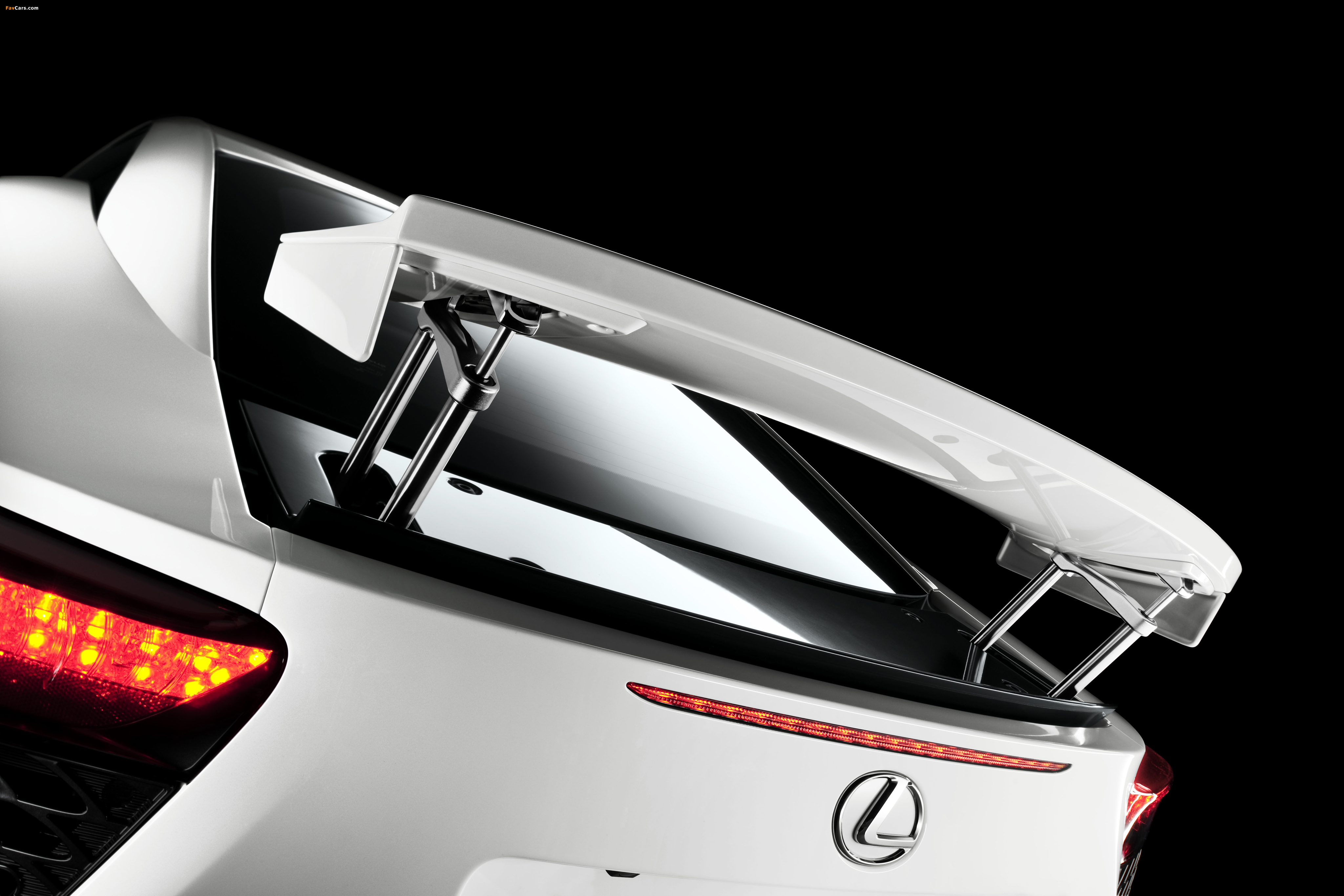 Lexus LFA 2010–2012 wallpapers (4096 x 2731)