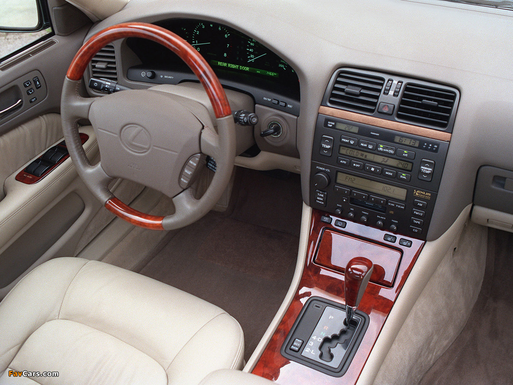Images of Lexus LS 400 US-spec (UCF20) 1997–2000 (1024 x 768)