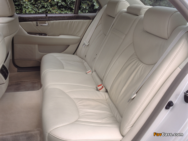 Images of Lexus LS 430 (UCF30) 2000–03 (640 x 480)