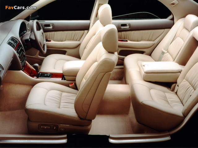Lexus LS 400 UK-spec (UCF20) 1997–2000 images (640 x 480)