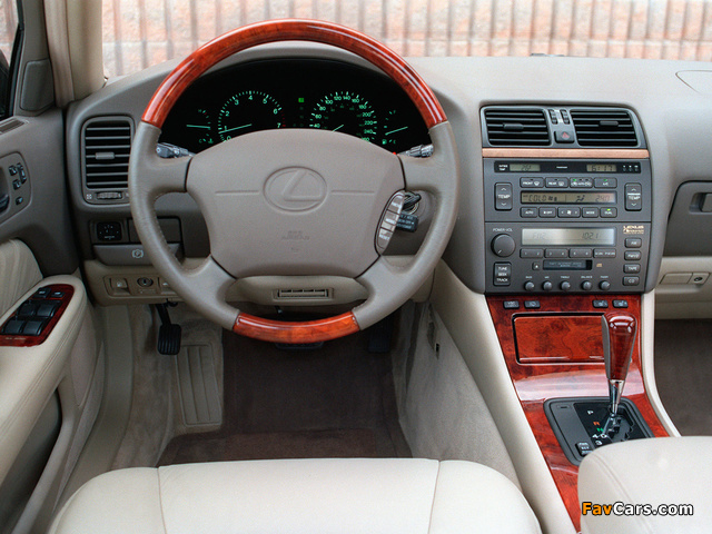 Lexus LS 400 (UCF20) 1997–2000 images (640 x 480)