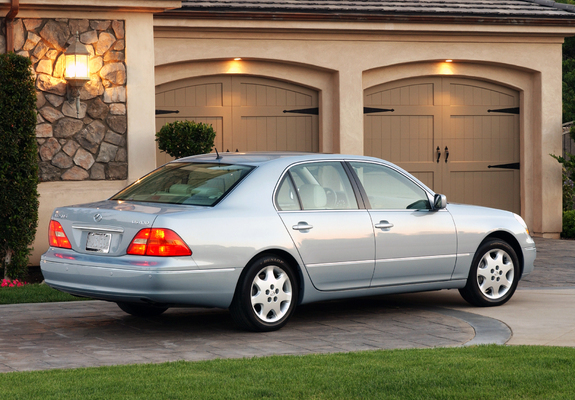 Lexus LS 430 US-spec (UCF30) 2000–03 pictures