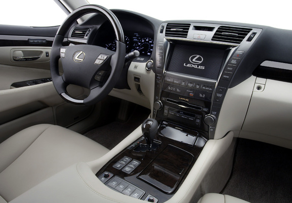 Lexus LS 460 (USF40) 2006–09 images