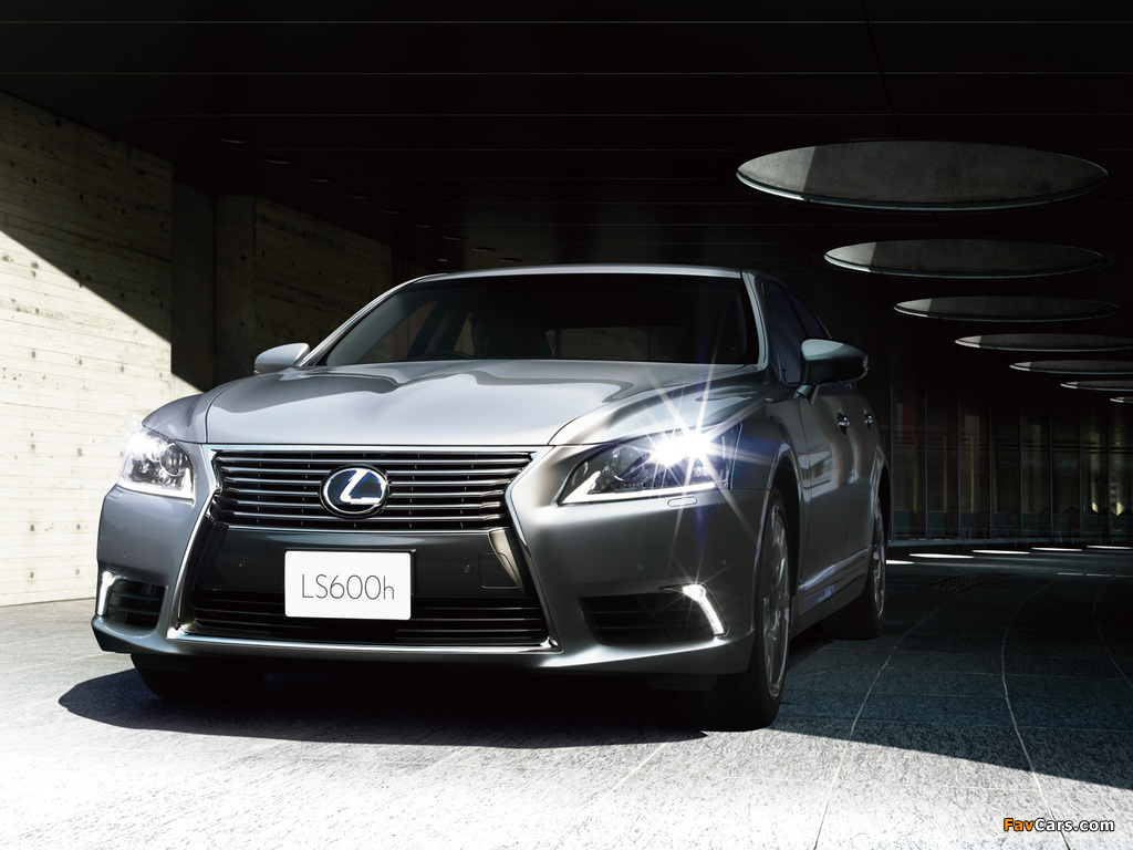 Lexus LS 600h JP-spec 2012 images (1024 x 768)