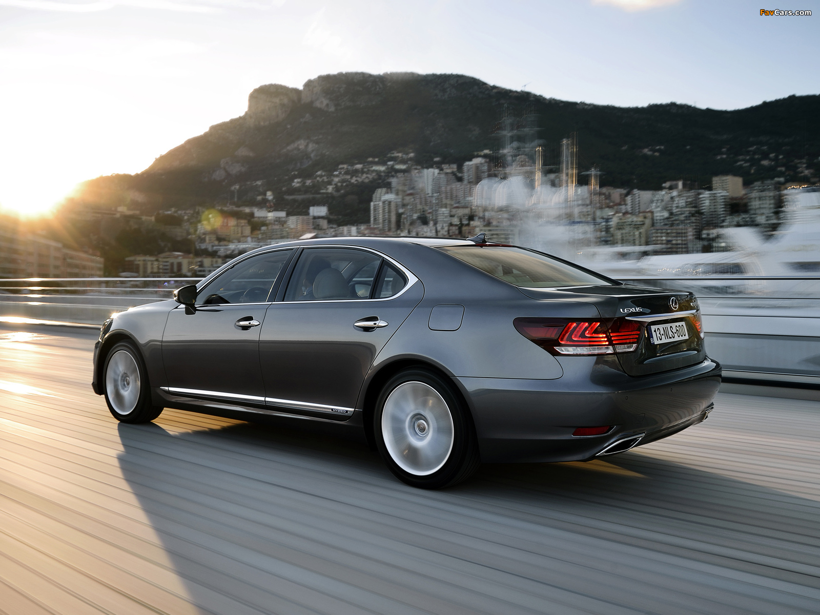 Lexus LS 600h L EU-spec 2012 wallpapers (1600 x 1200)