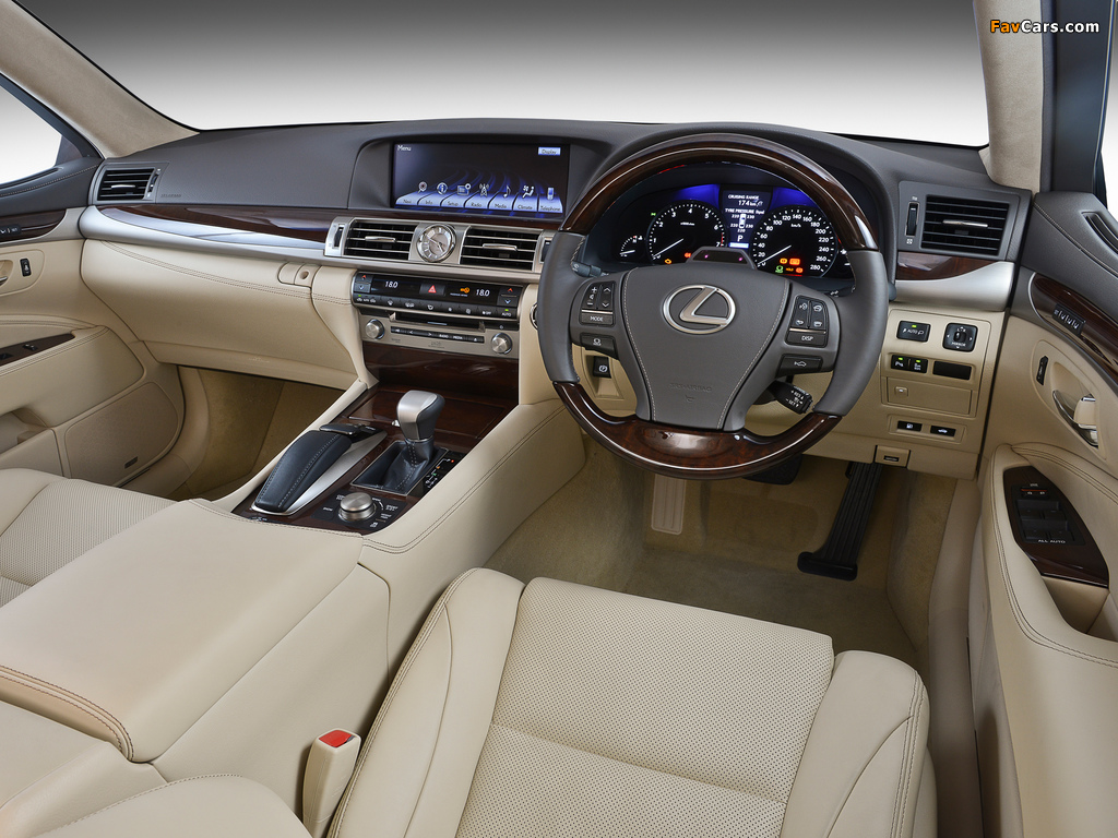 Lexus LS 460 ZA-spec 2013 images (1024 x 768)
