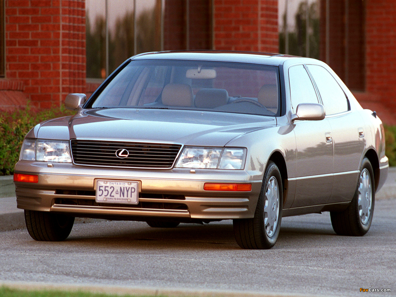 Photos of Lexus LS 400 US-spec (UCF20) 1995–97 (1280 x 960)