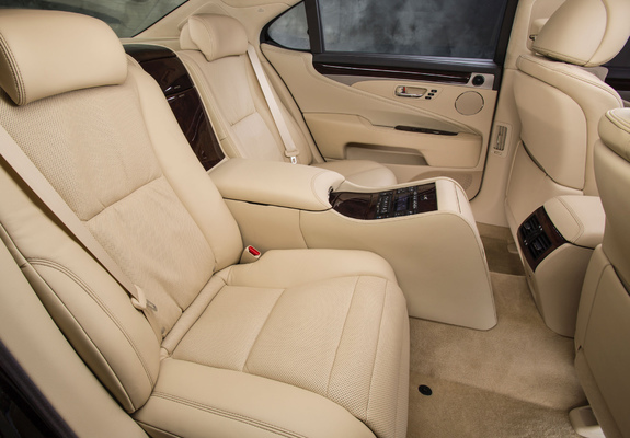 Photos of Lexus LS 460 2012