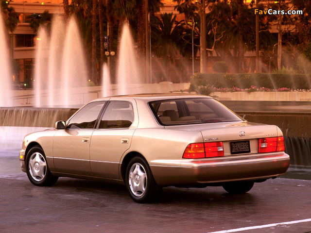 Pictures of Lexus LS 400 US-spec (UCF20) 1997–2000 (640 x 480)