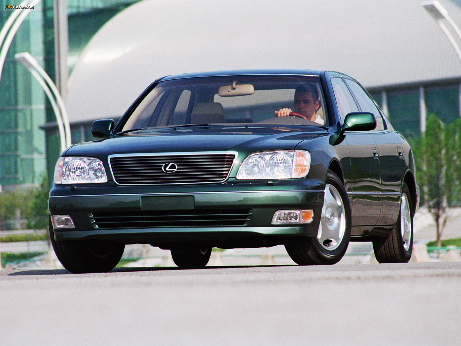 Pictures of Lexus LS 400 (UCF20) 1997–2000 (1600 x 1200)