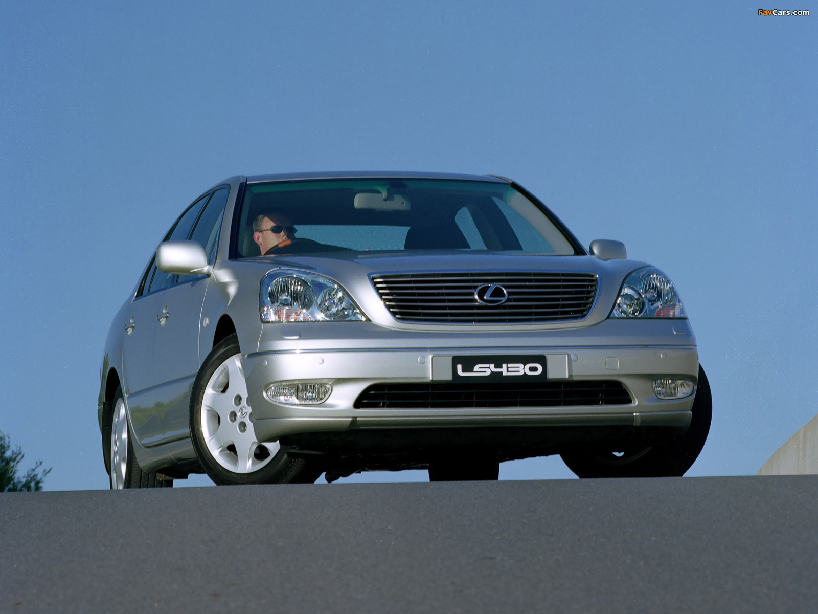 Pictures of Lexus LS 430 AU-spec (UCF30) 2000–03 (1600 x 1200)