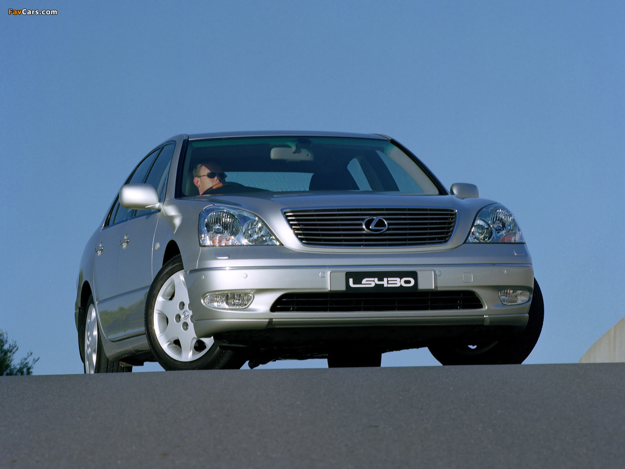 Pictures of Lexus LS 430 AU-spec (UCF30) 2000–03 (1280 x 960)