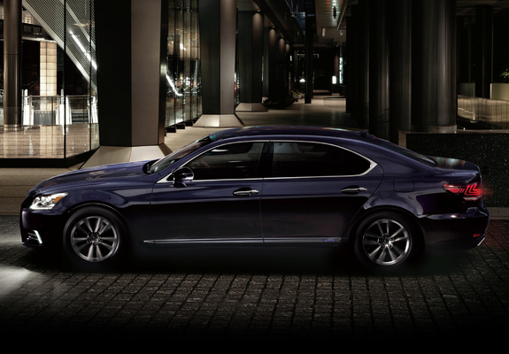 Lexus LS 600h L JP-spec 2012 wallpapers