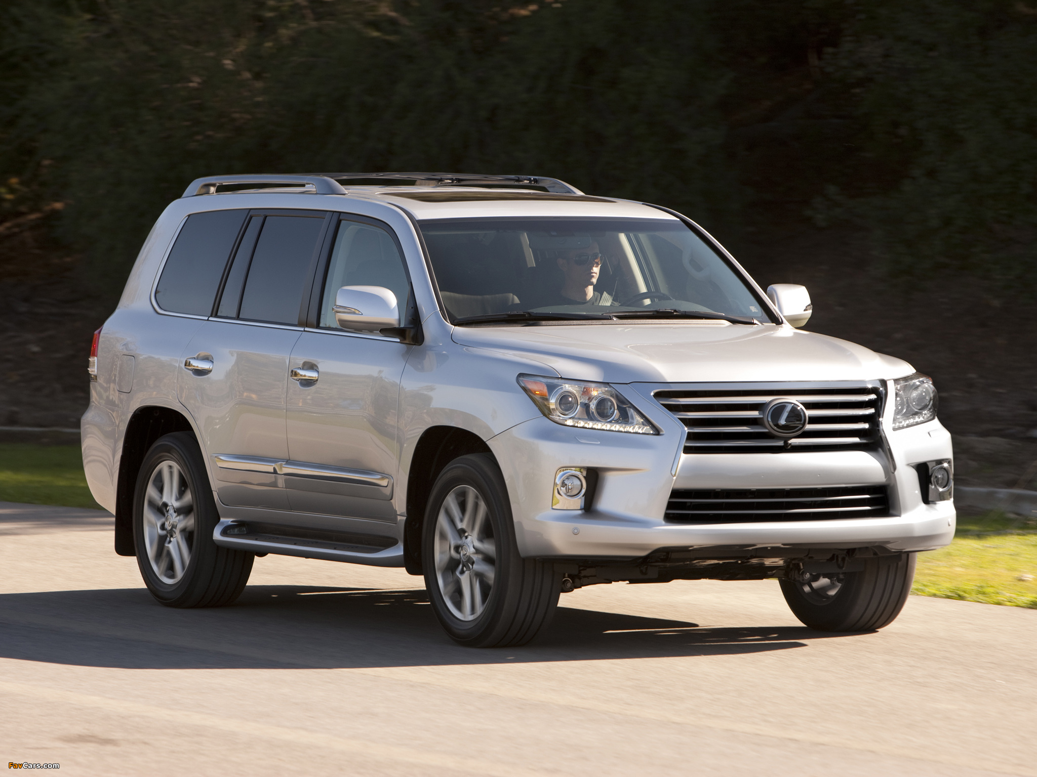 Images of Lexus LX 570 (URJ200) 2012 (2048 x 1536)