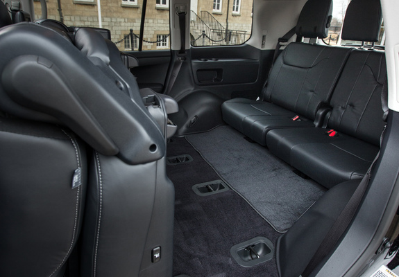 Images of Lexus LX 570 (URJ200) 2012
