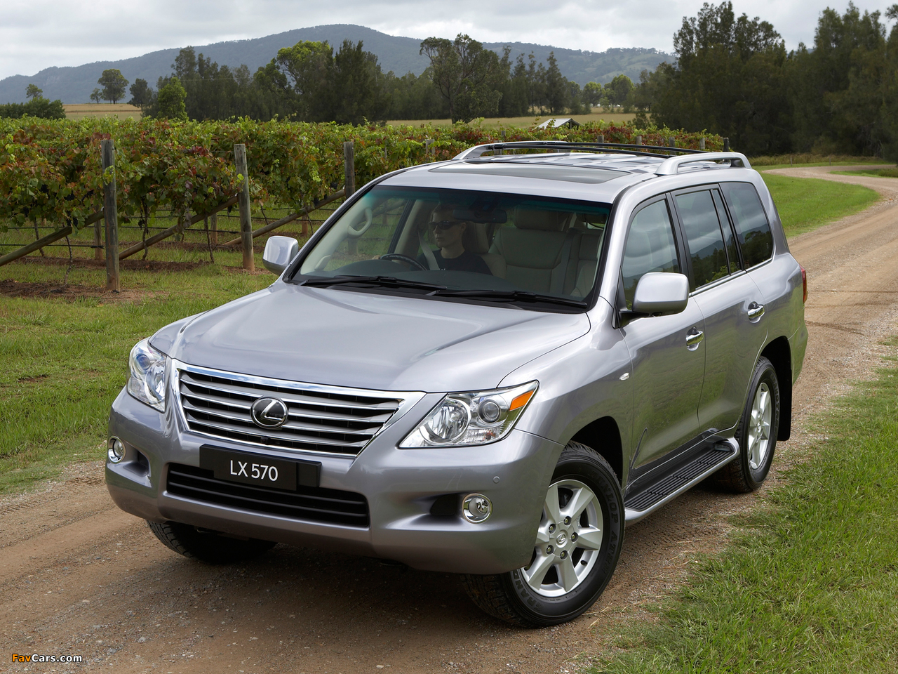 Lexus LX 570 AU-spec (URJ200) 2008–12 photos (1280 x 960)