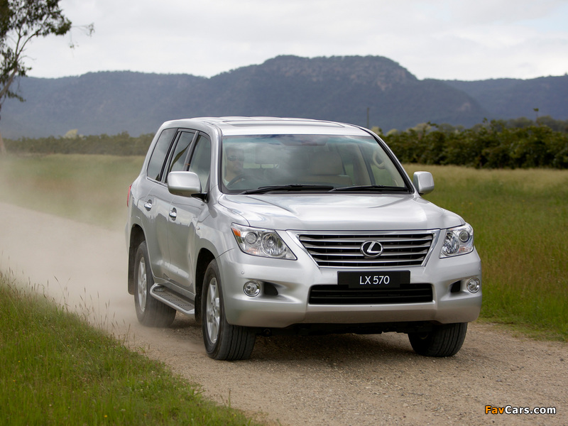 Lexus LX 570 U-spec (URJ200) 2008–12 pictures (800 x 600)