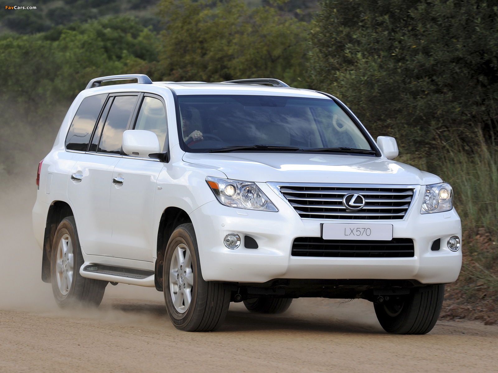 Lexus LX 570 ZA-spec (URJ200) 2010–12 photos (1600 x 1200)