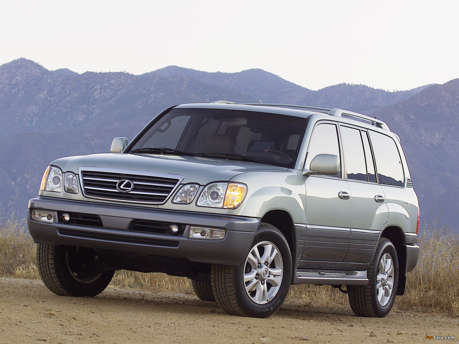 Pictures of Lexus LX 470 (UZJ100) 2003–05 (1600 x 1200)