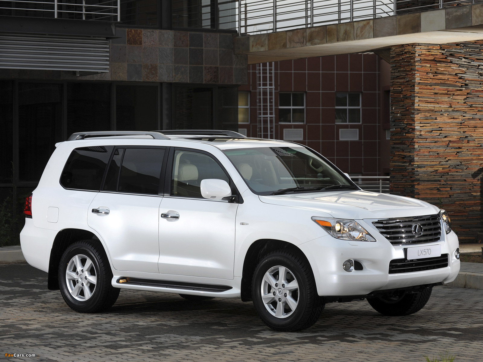 Pictures of Lexus LX 570 ZA-spec (URJ200) 2010–12 (1600 x 1200)