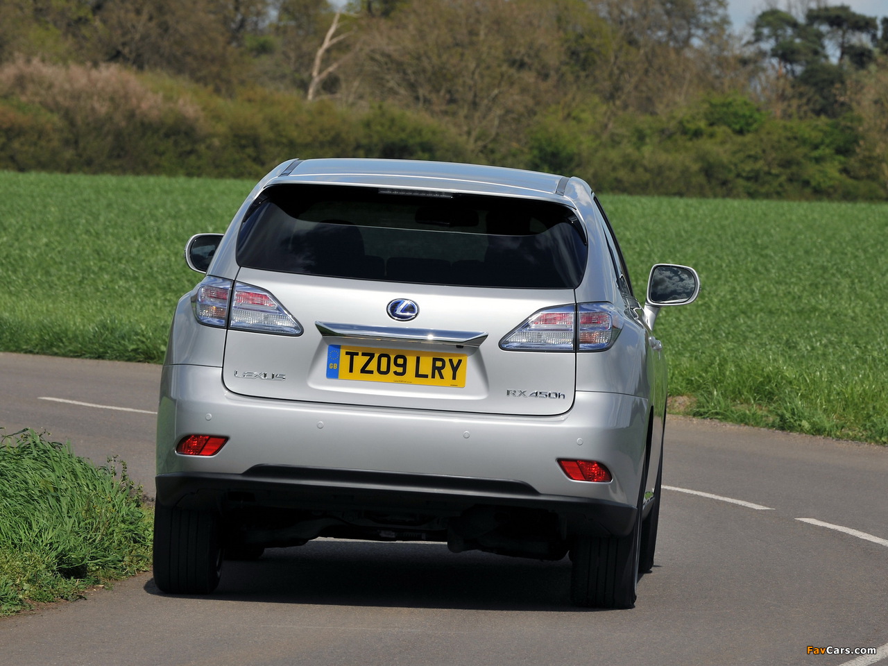 Images of Lexus RX 450h UK-spec 2009–12 (1280 x 960)