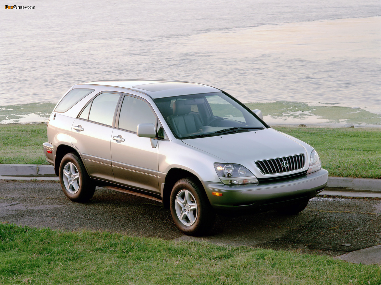 Photos of Lexus RX 300 1998–2000 (1280 x 960)