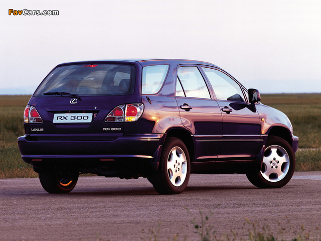 Photos of Lexus RX 300 EU-spec 2000–03 (640 x 480)