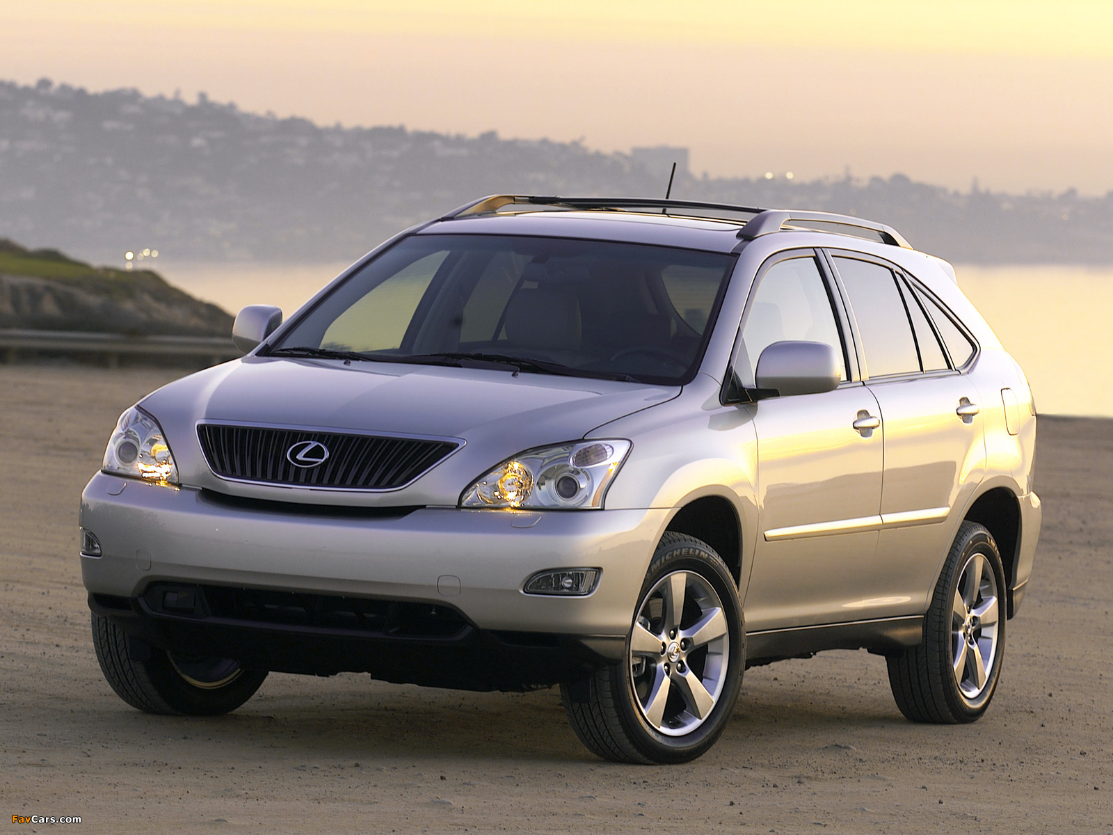 Pictures of Lexus RX 330 2003–06 (1600 x 1200)