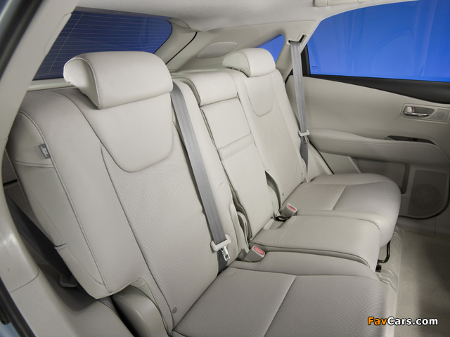 Pictures of Lexus RX 450h 2009–12 (640 x 480)