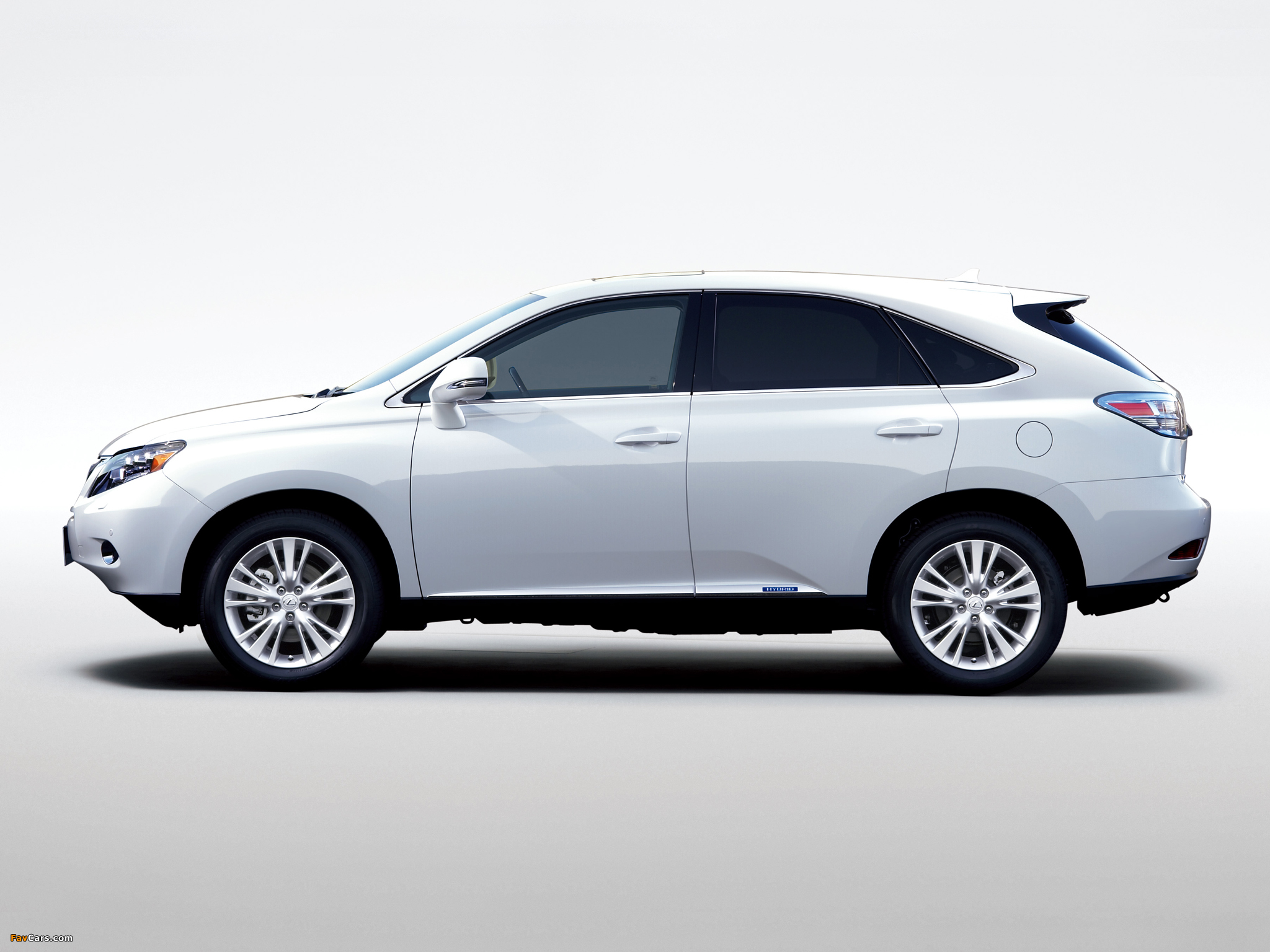 Lexus RX 450h JP-spec 2009–12 wallpapers (2048 x 1536)