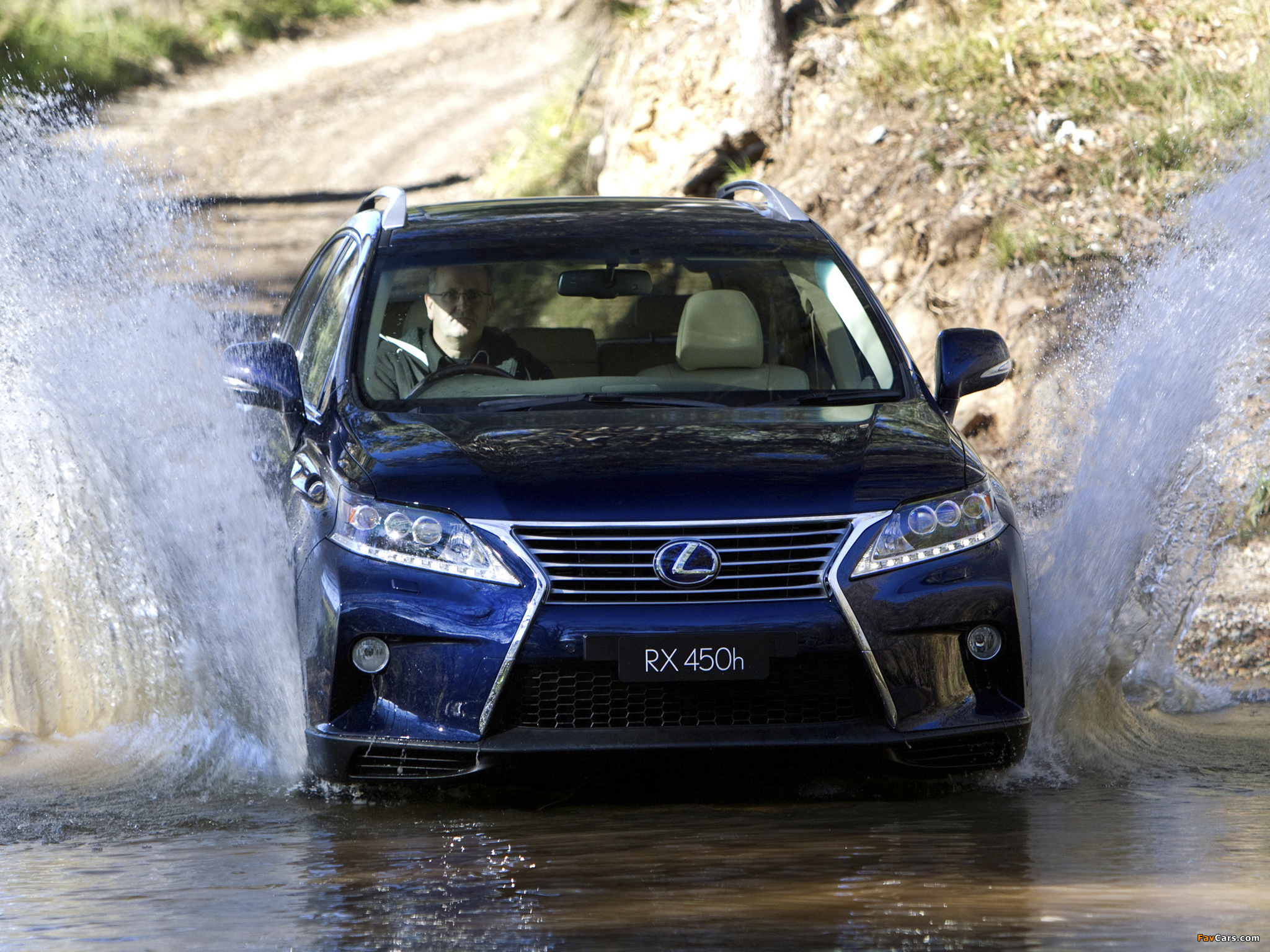 Lexus RX 450h AU-spec 2012 wallpapers (2048 x 1536)