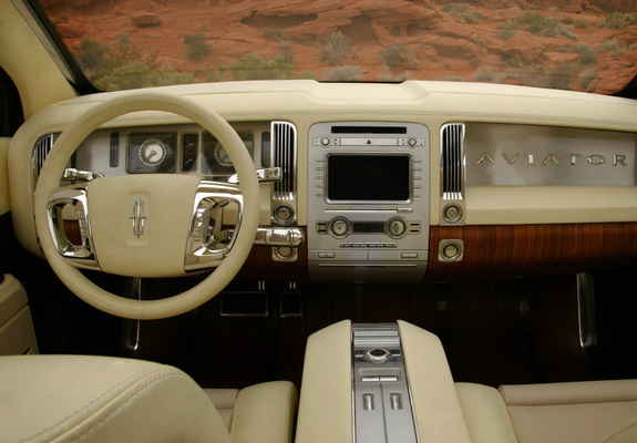 Pictures of Lincoln Aviator Concept 2004