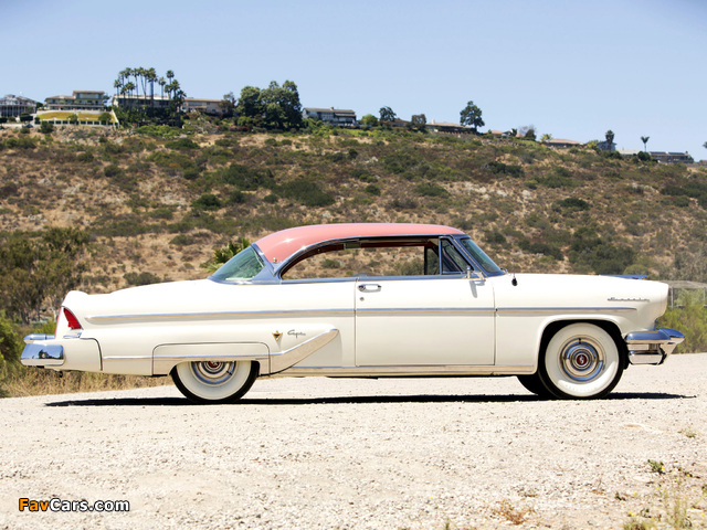 Images of Lincoln Capri Special Custom Hardtop Coupe (60A) 1955 (640 x 480)