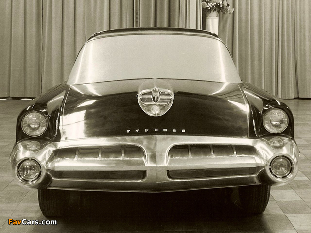 Images of Lincoln Typhoon Concept Car 1957 (640 x 480)
