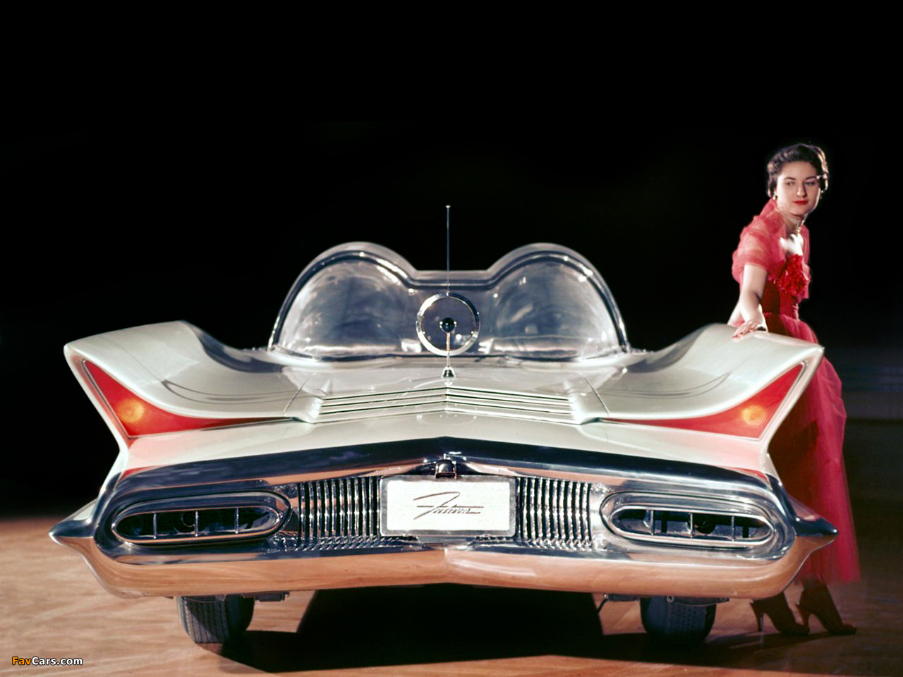 Lincoln Futura Concept Car 1955 images (1280 x 960)