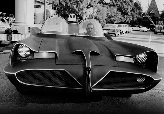 Photos of Lincoln Futura Batmobile by Fiberglass Freaks 1966
