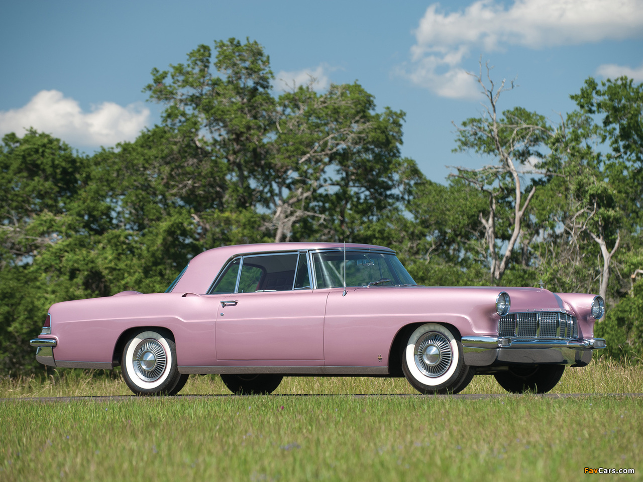Images of Lincoln Continental Mark II 1956–57 (1280 x 960)