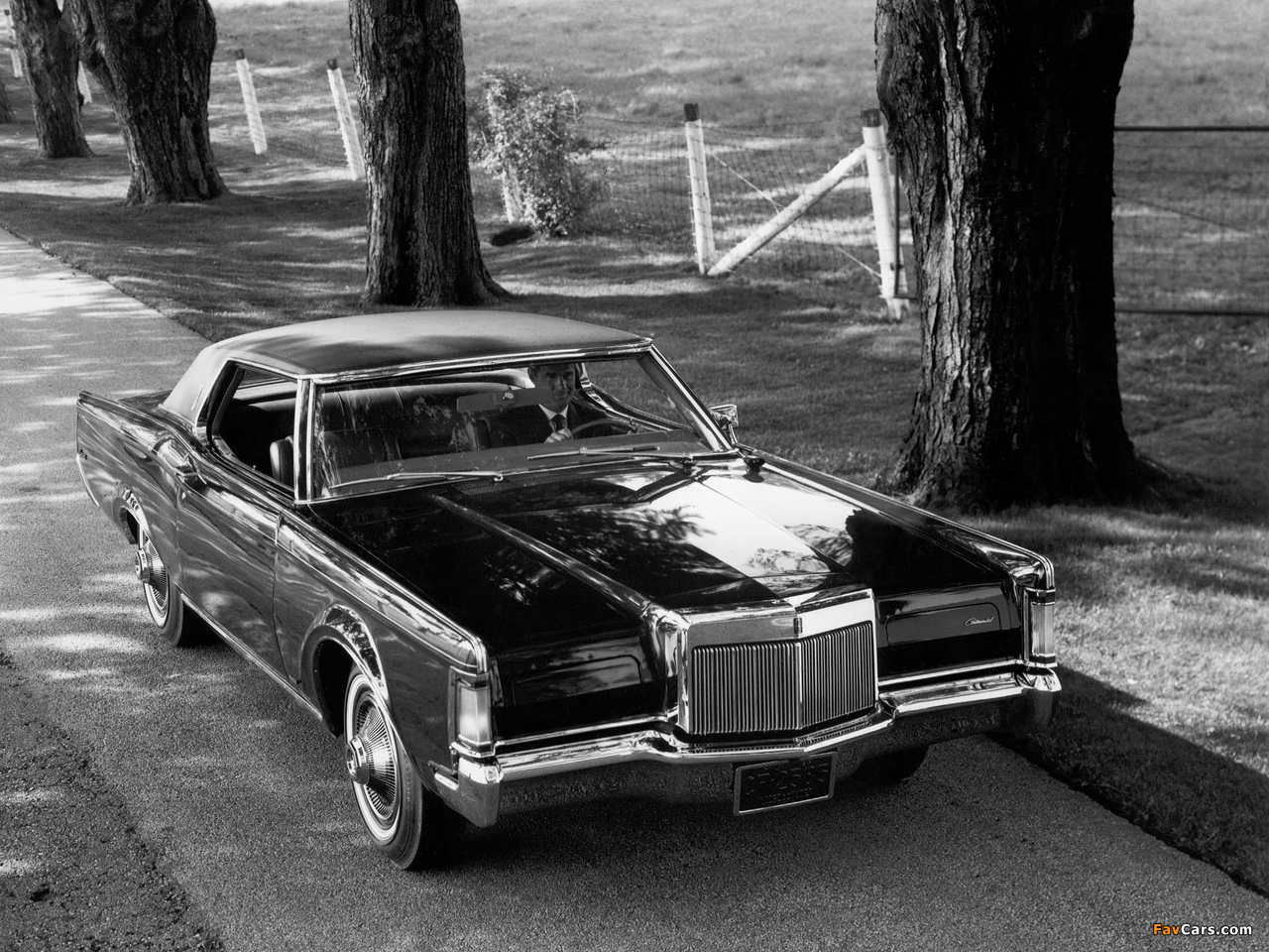 Images of Lincoln Continental Mark III 1968–71 (1280 x 960)