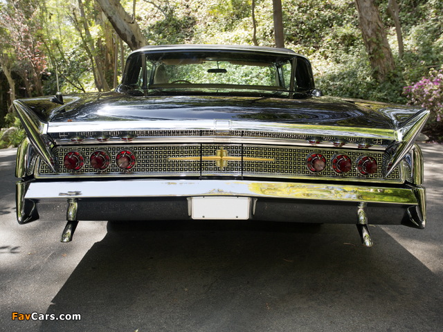 Lincoln Continental Mark V Convertible (68A) 1960 photos (640 x 480)