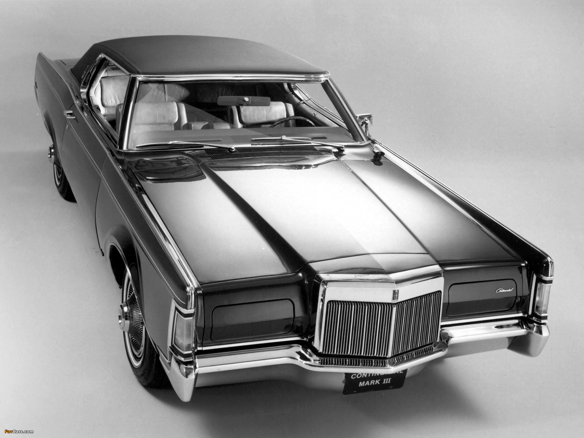Lincoln Continental Mark III 1968–71 photos (2048 x 1536)