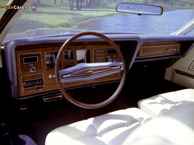 Photos of Lincoln Continental Mark IV 1972 (640 x 480)