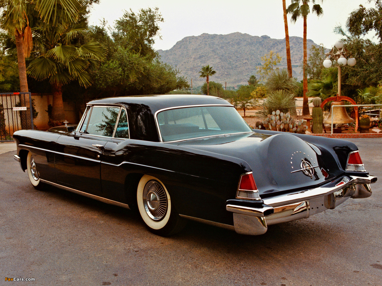 Pictures of Lincoln Continental Mark II 1956–57 (1280 x 960)