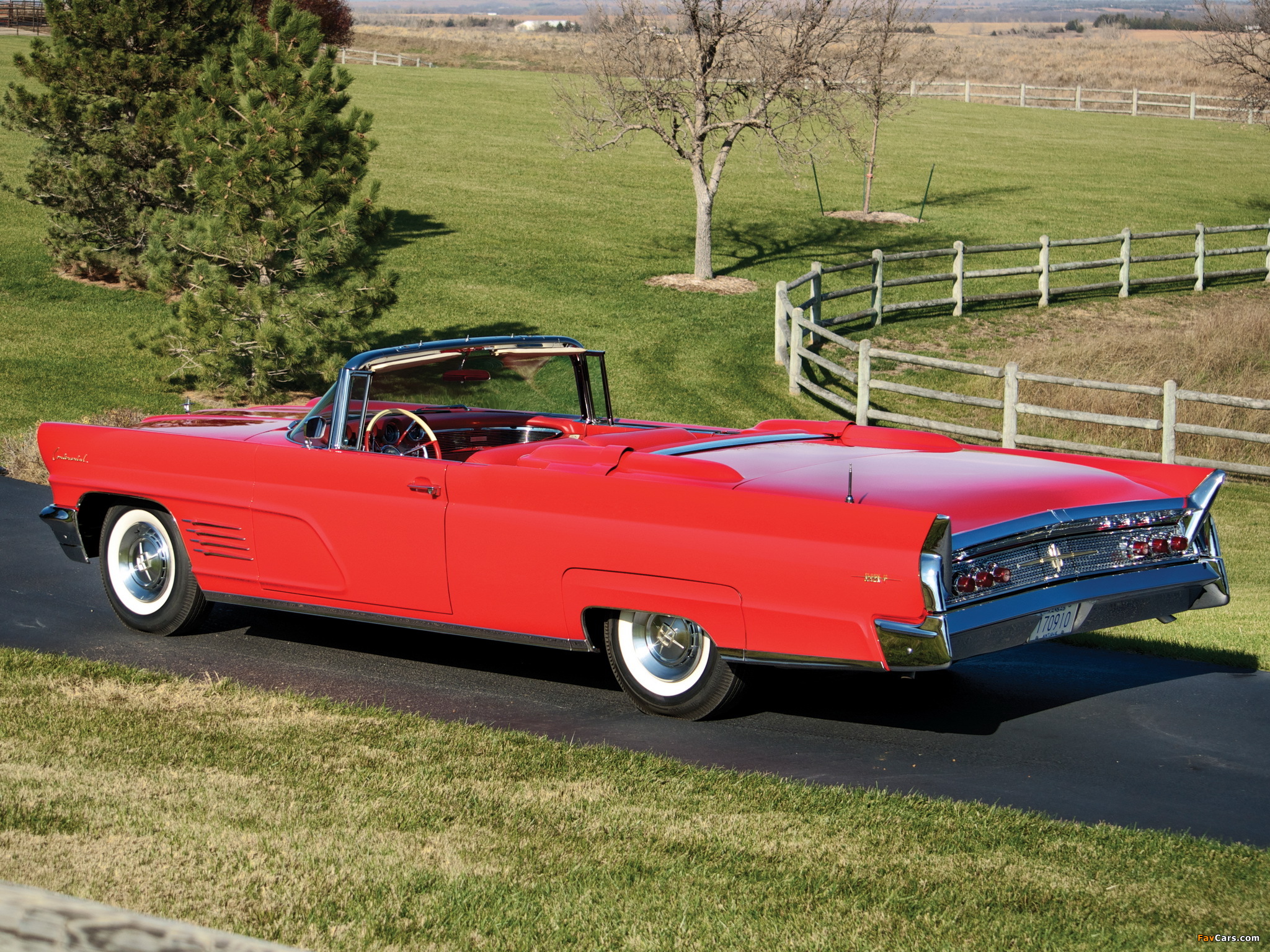 Pictures of Lincoln Continental Mark V Convertible (68A) 1960 (2048 x 1536)