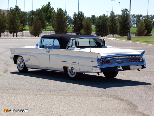 Pictures of Lincoln Continental Mark V Convertible (68A) 1960 (640 x 480)