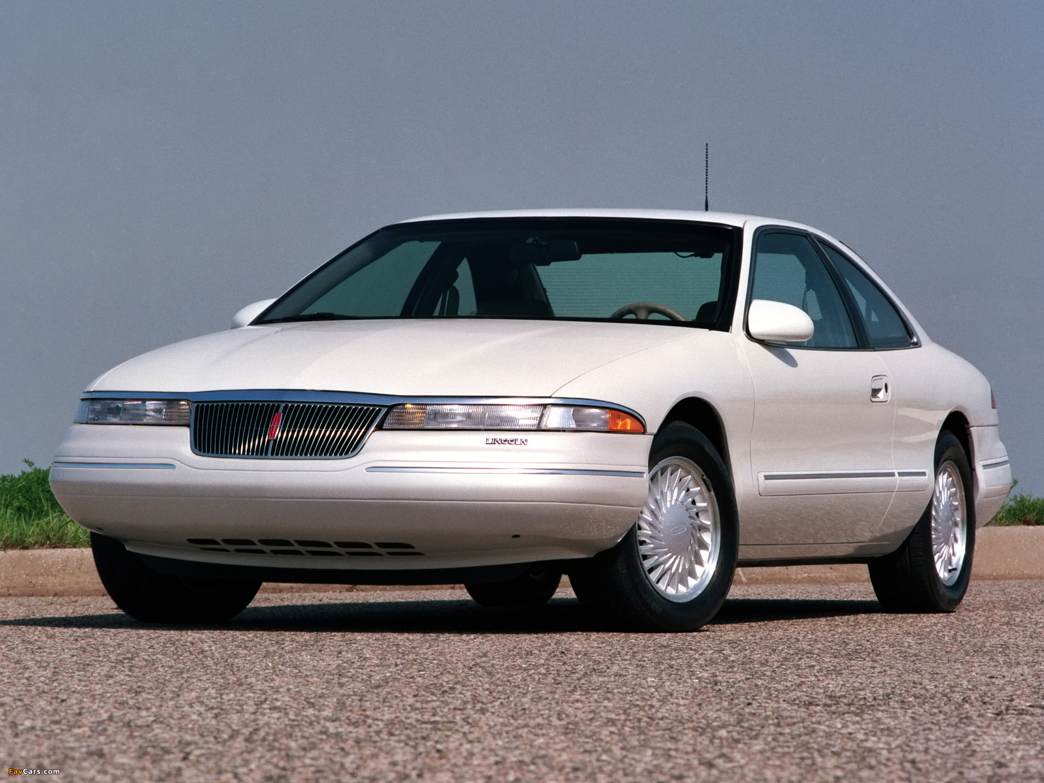 Pictures of Lincoln Mark VIII 1993–97 (2048 x 1536)