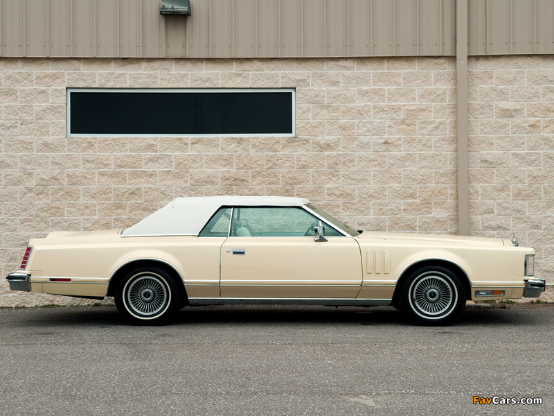 Lincoln Continental Mark V Carriage Roof 1977–79 wallpapers (800 x 600)