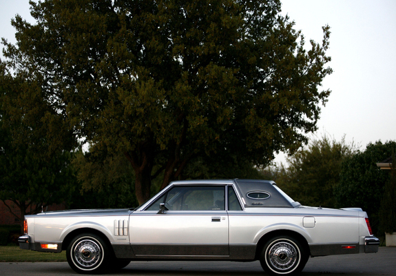 Lincoln Continental Mark VI Signature Series Coupe 1983 wallpapers