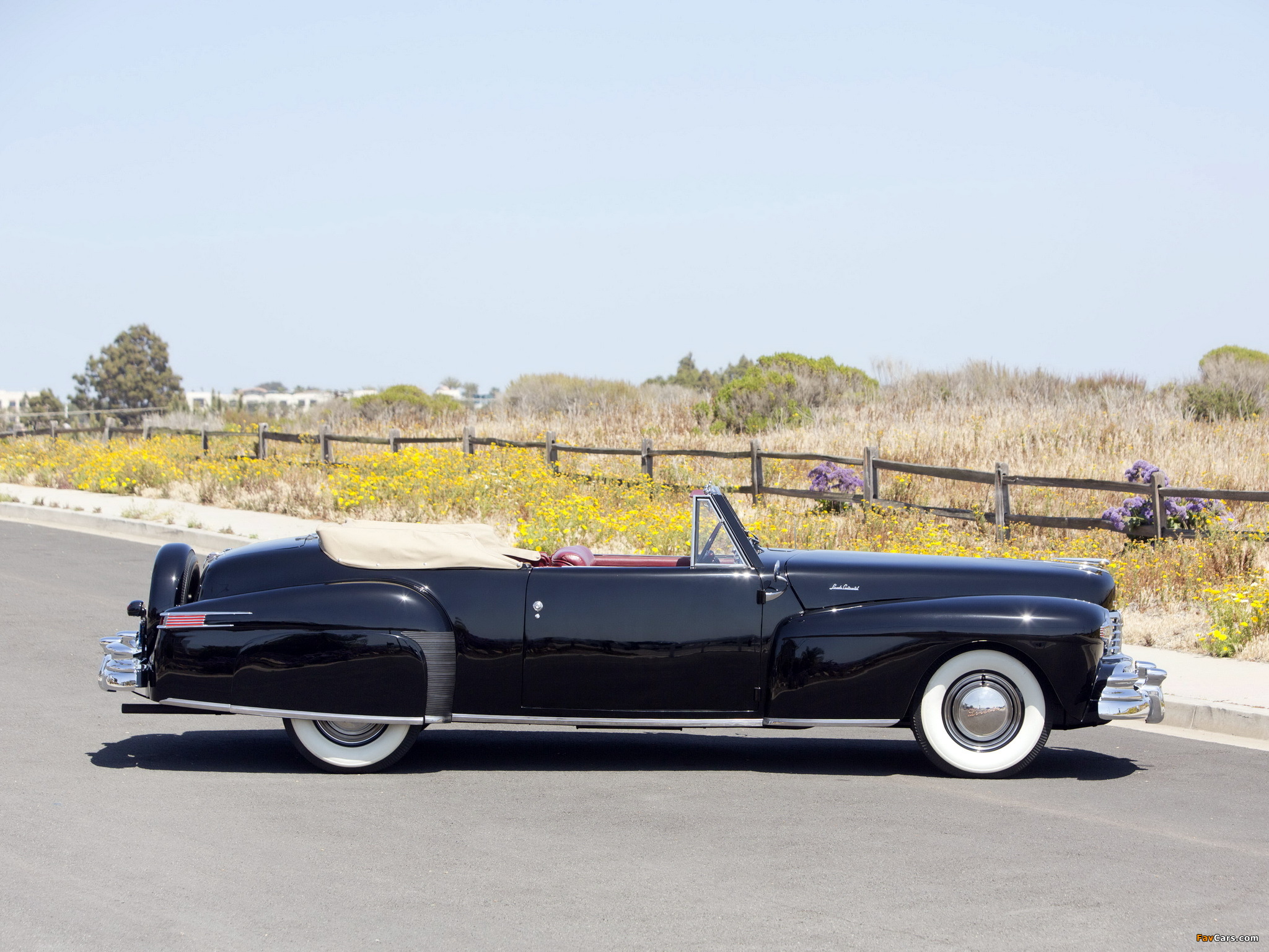 Images of Lincoln Continental Cabriolet 1947–48 (2048 x 1536)